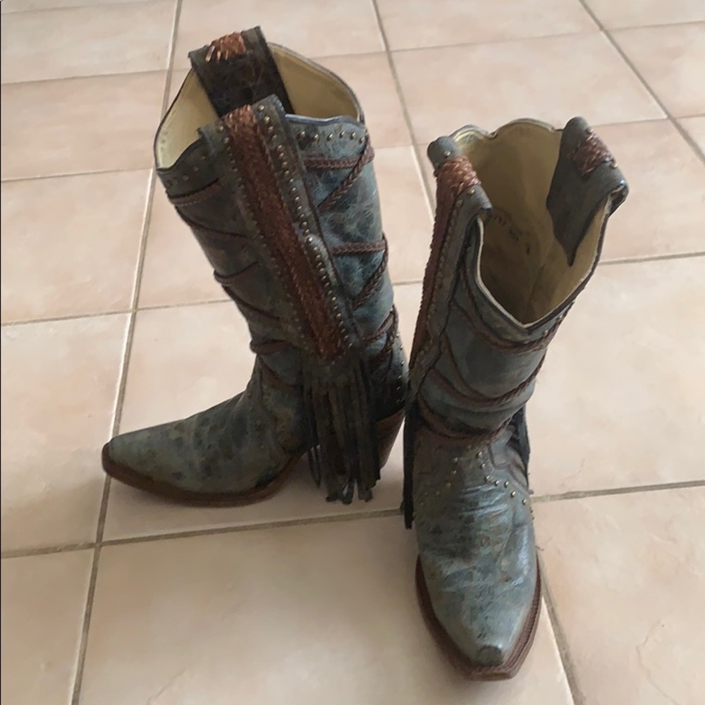 Corral women’s fringe boots
